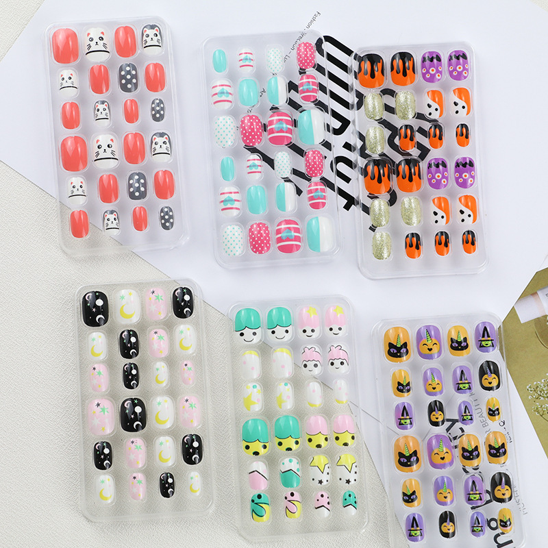 Kawaii Press on Nails 24 Designs Cute Kids False Back Glue Top Popular pcs/set Wholesale