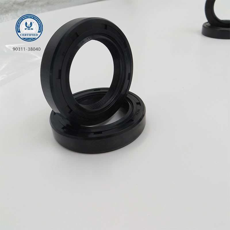 Auto parts OE 90311-38040 Automotive Gearbox Oil Seal car Engine DOHC/SOHC Transmission seal Rubber o ring Seals HTC 38*58*11