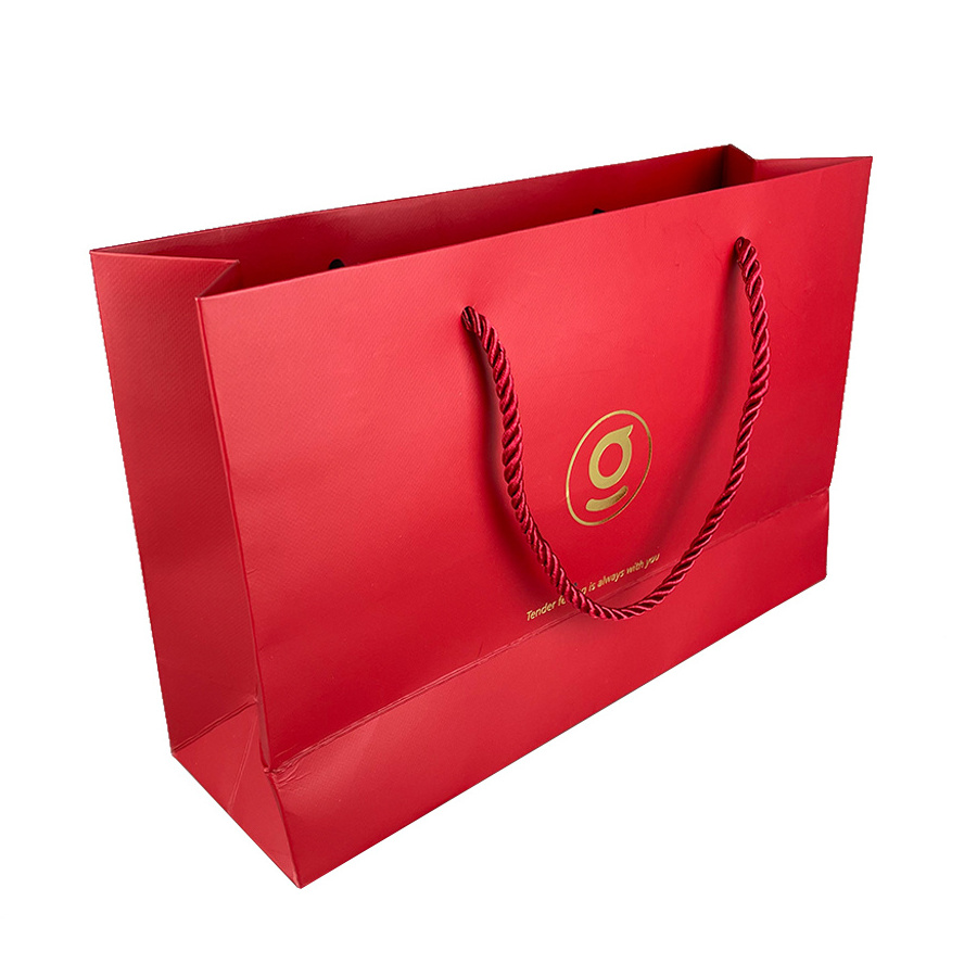 Custom Reusable Paper Gift Bag Red Color Twisted Rope Perfume Paper Bags