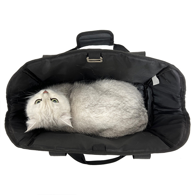 New Arrival Portable Small Dog cat Soft-sided Small Dog Carrier Purse Pet Carrier Tote Bag