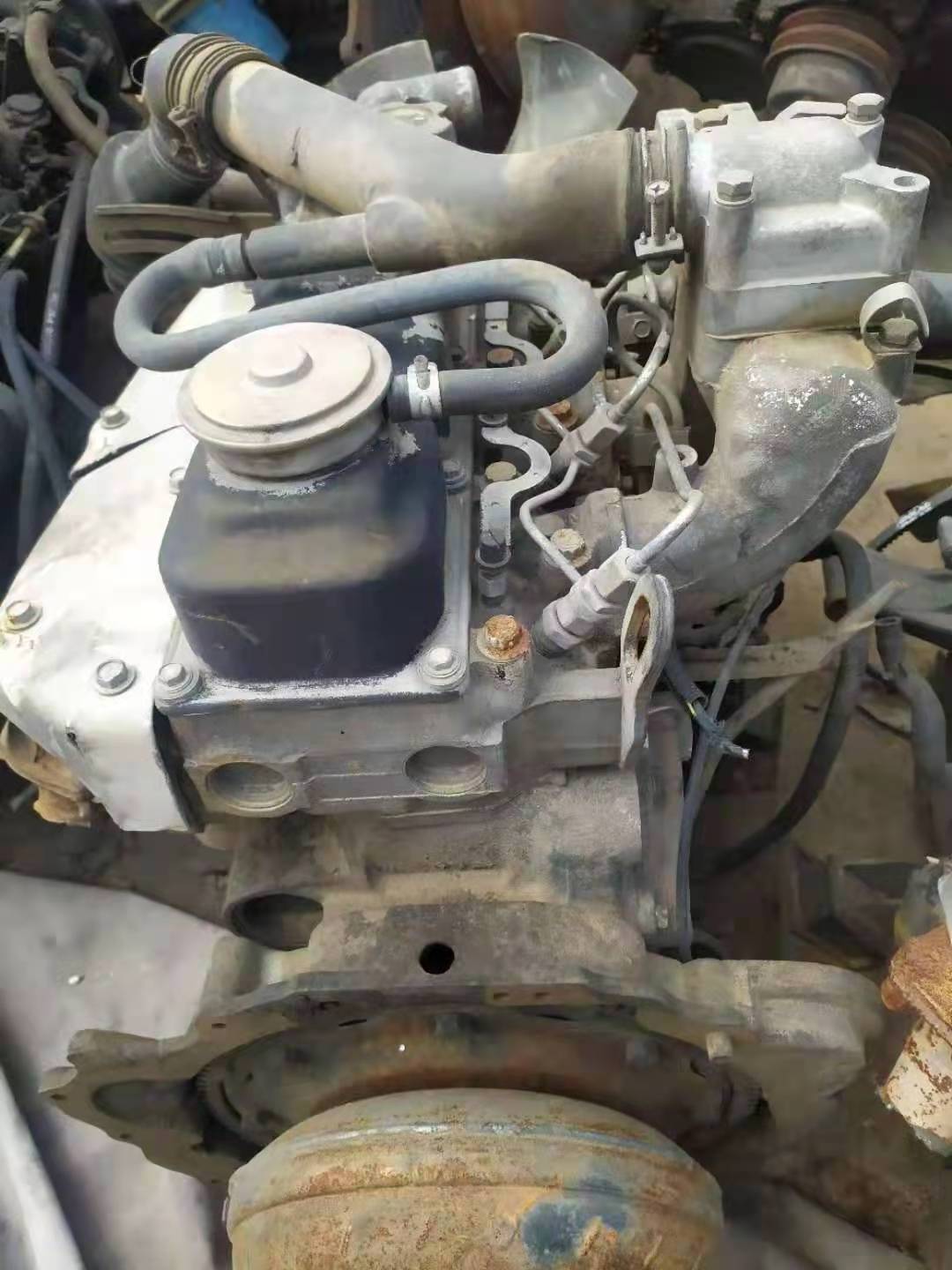 Low Price nissan patrol engines nissan td27 nissan td27 td25 td23 Japanese Diesel Truck Engine Used TD27 Engine For Sale