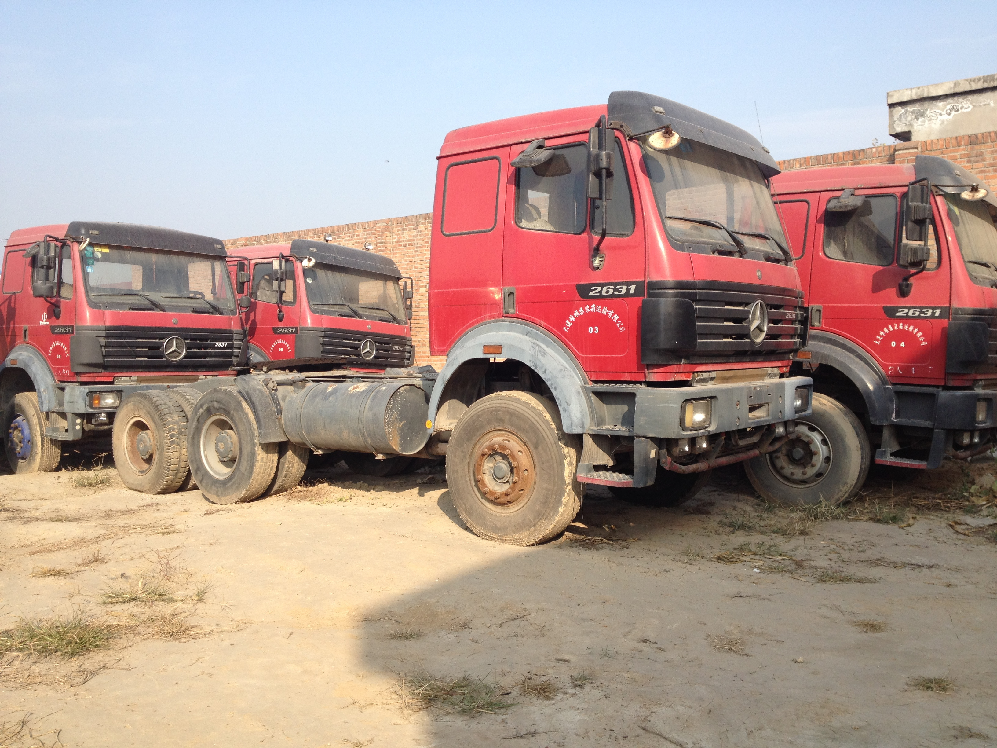 Second hand mer-cedes ben-z vo-lvo man sinotruk dumper truck howo tipper trucks for sale