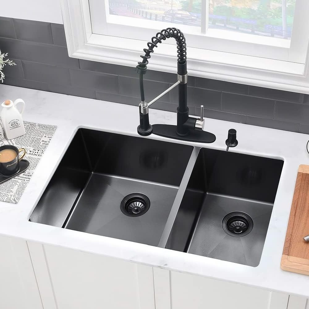 33 Inch Black Double Bowl Undermount Kitchen Sink-VASOYO 33 x19 Matte Black Stainless Steel Undermount Kitchen Sink 16 Gauge 60\