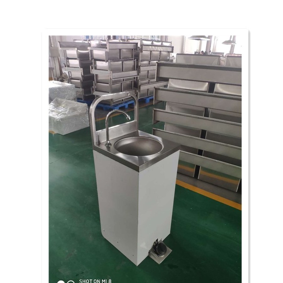 Free Stand Foot Operated Stainless Steel 304 Commercial Kitchen Portable Hand Wash Sink with Water Tanks