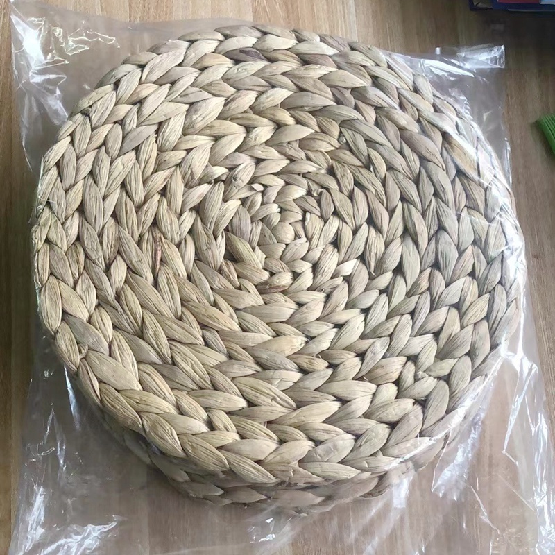 Wholesale Natural Set Woven Water Hyacinth Boho Placemats Seagrass Straw Rattan Round Non-Slip Braided Wedding Dinner Table Mat