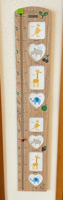 Children cartoon wooden three-dimensional height ruler kindergarten baby height stick can remove wall stick hanging ruler