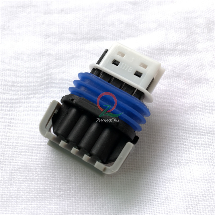 4pin Female Waterproof Pbt Gf30 Auto Connector 15413116 DJ7044YA-1.5-21