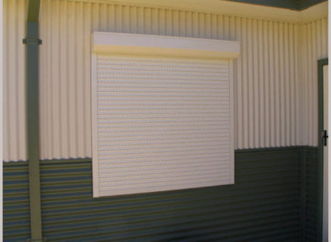 Double Layer Slat 45mm Slat Width White with PU Aluminum Vertical Roller Shutter Window