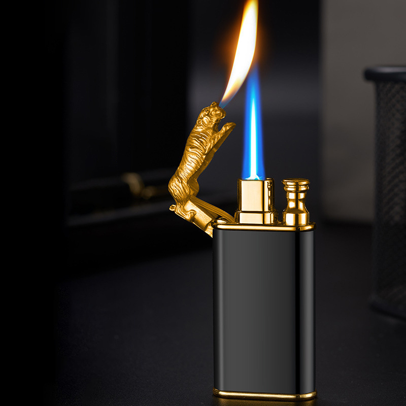 Hot Selling Unique Party Night-glowing Jet Lighter ODM Creative Tiger Shape Switchable Flame Windproof Cigarette Cigar Lighters