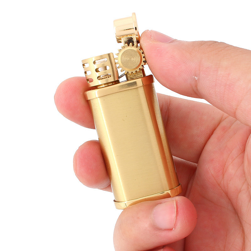 Wholesale ZORRO Brand Square classic kerosene lighters flint stone portable MIDDLE SIZE brass oil cigarette lighter