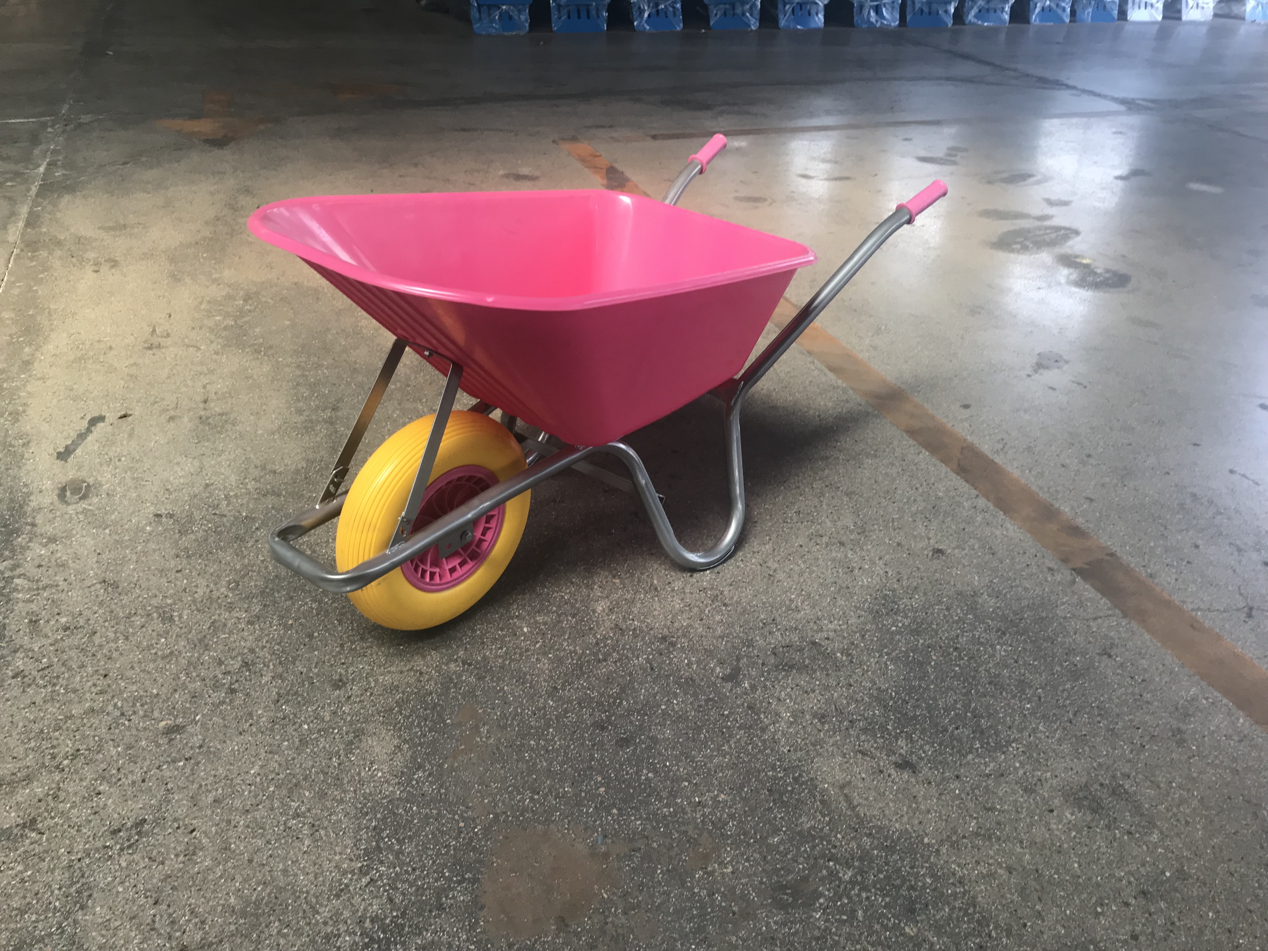 Heavy duty hot sale wheelbarrow WB6414 with PU WHEEL