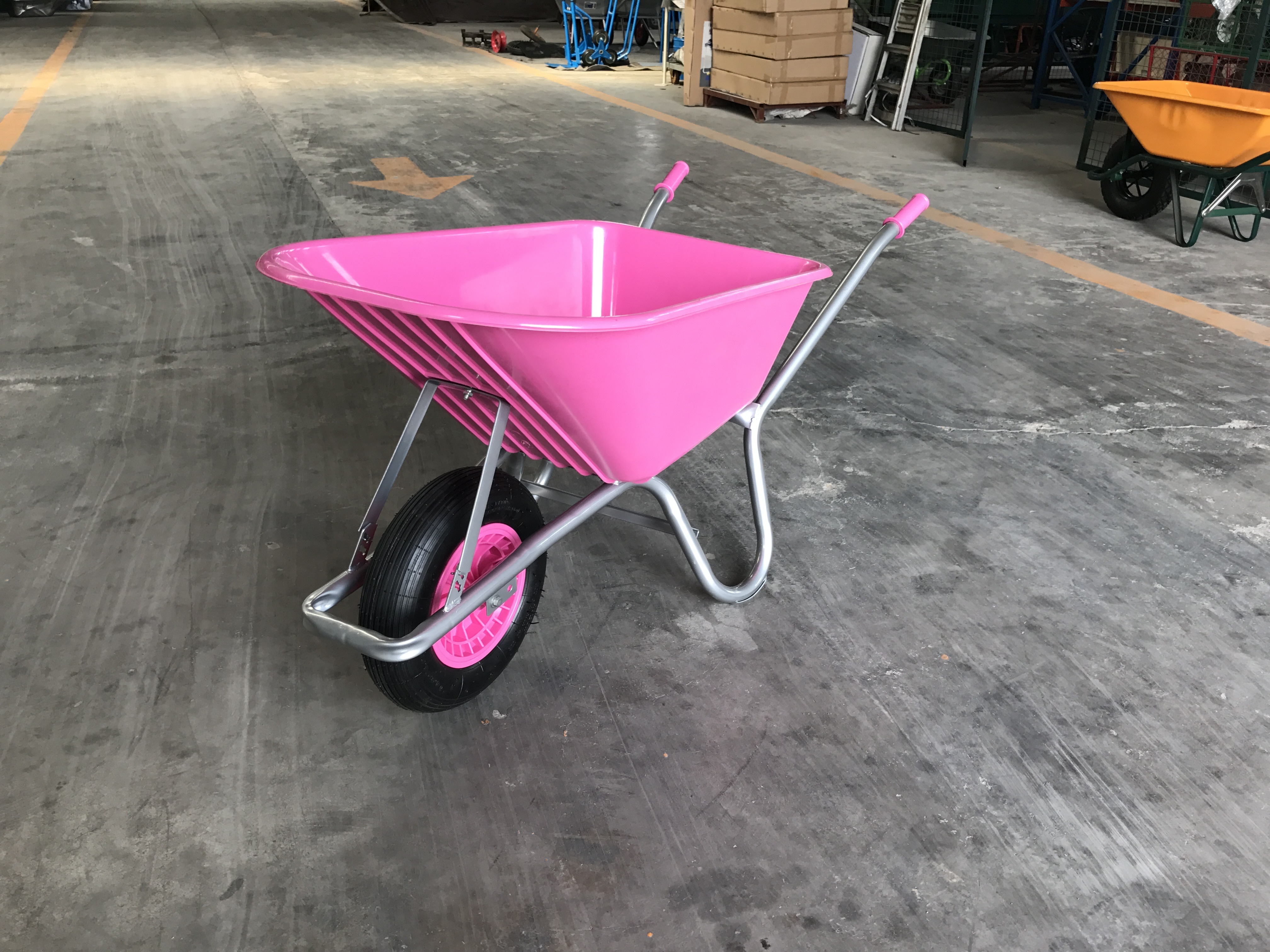 Heavy duty hot sale wheelbarrow WB6414P plastic tray  with PU WHEEL