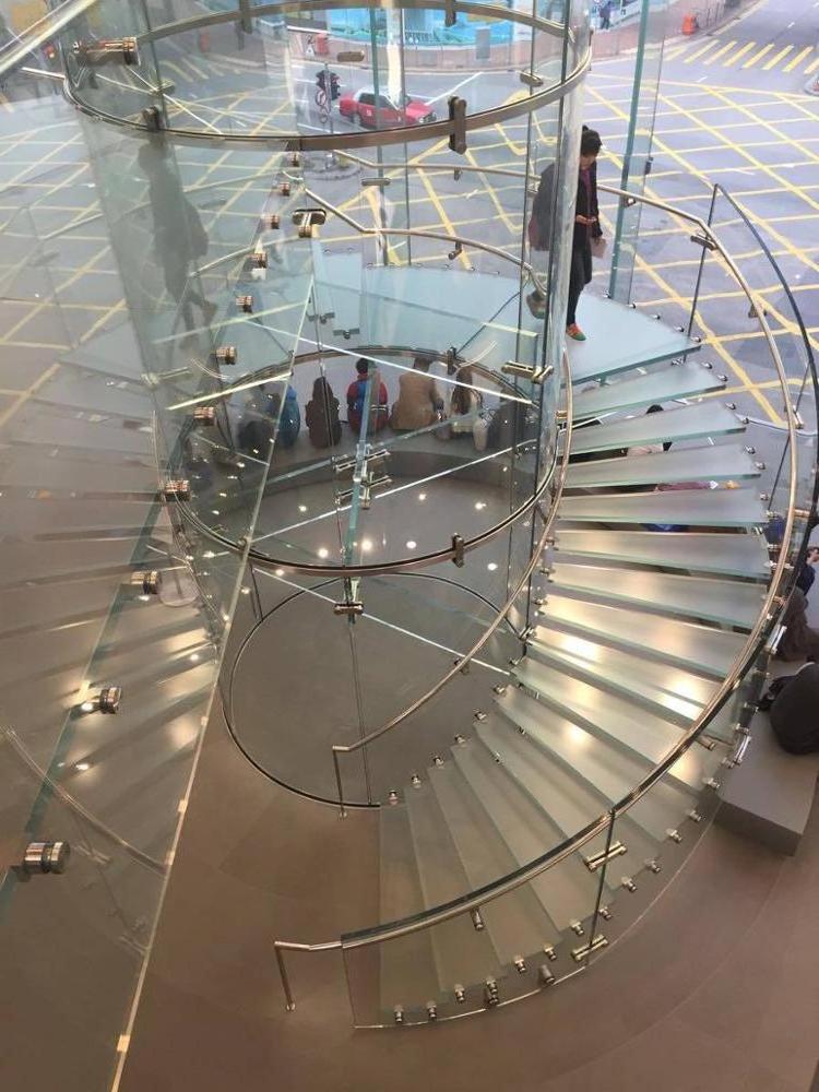 Custom Design Inside Home Used Metal Glass Round Shaped Floating Stairs laminated Tempered Glass Curved Spiral Staircase