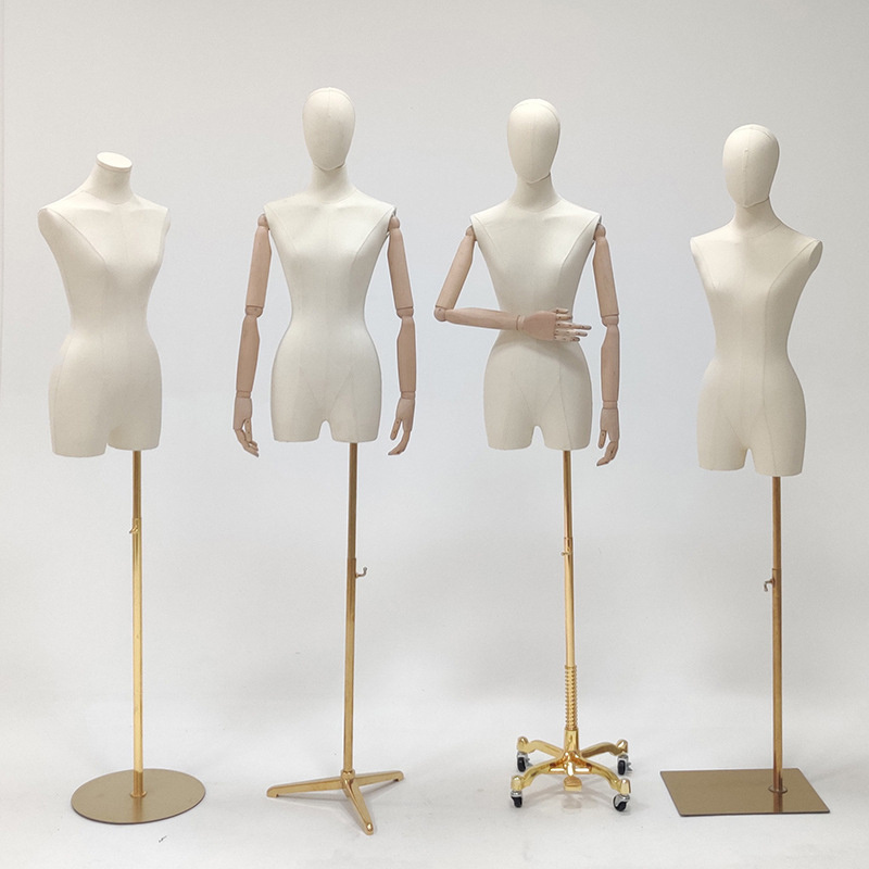 Wholesale Custom Cheap Custom Design mannequin with shoulders Gloss black female mannequin