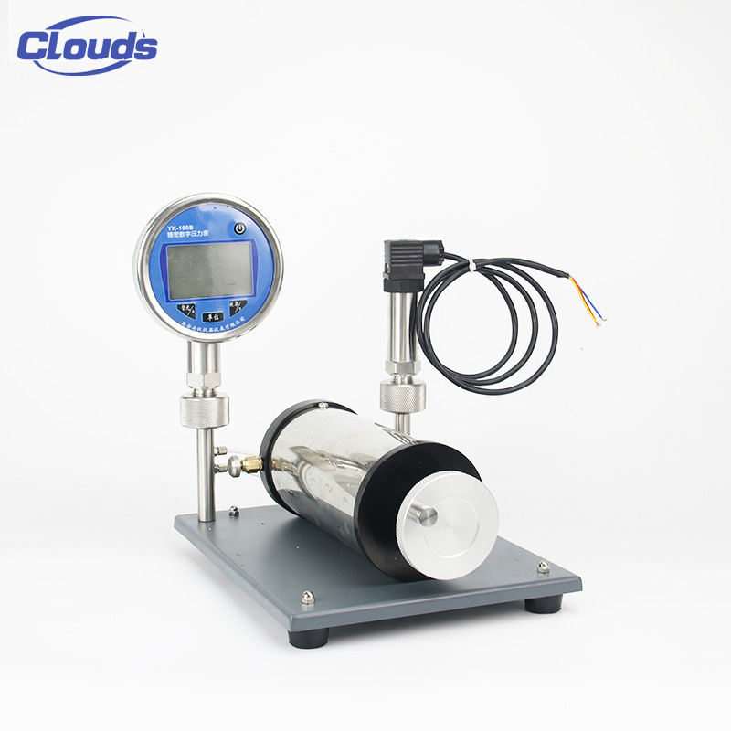 Clouds Calibration Standard Gauge Digital hand pump pressure Micro Pneumatic Pressure Calibrator