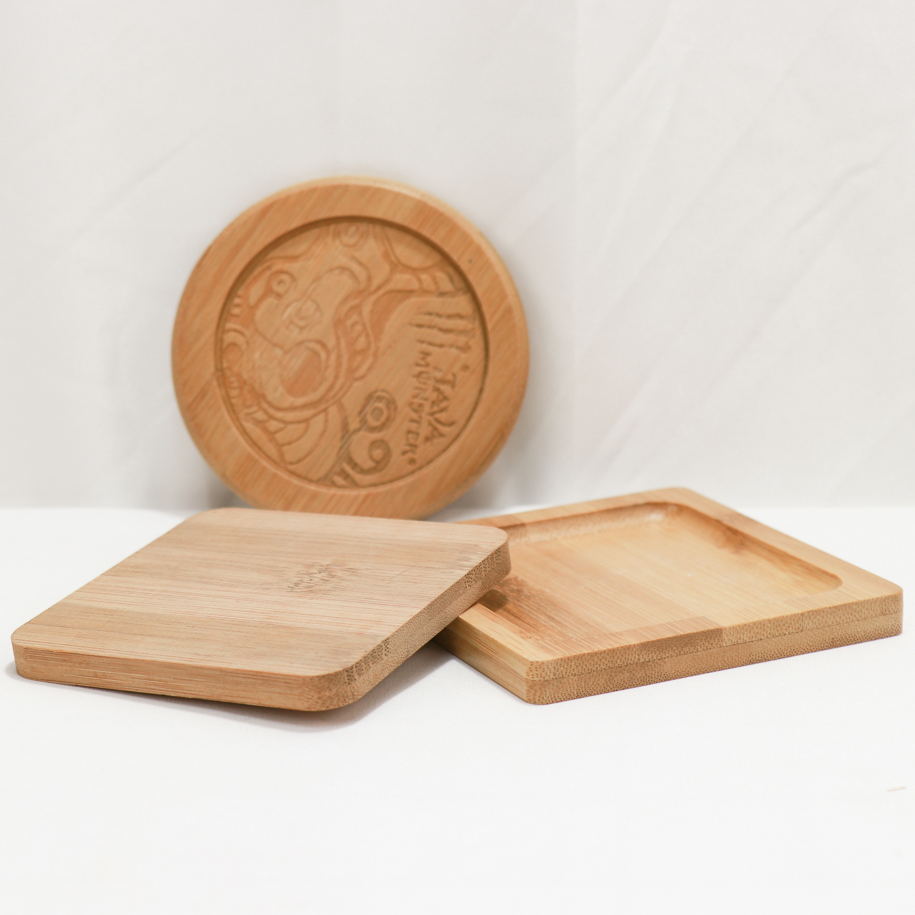 Popular Customised Wood Dishes Plate Gifts Tea Cup Coasters Home organizer decoration Wooden Mat Coaster