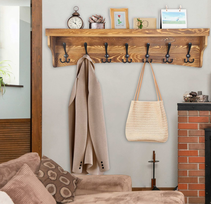 2022 new shape factory  wall mounted rustic wood coat rack with metal hooks