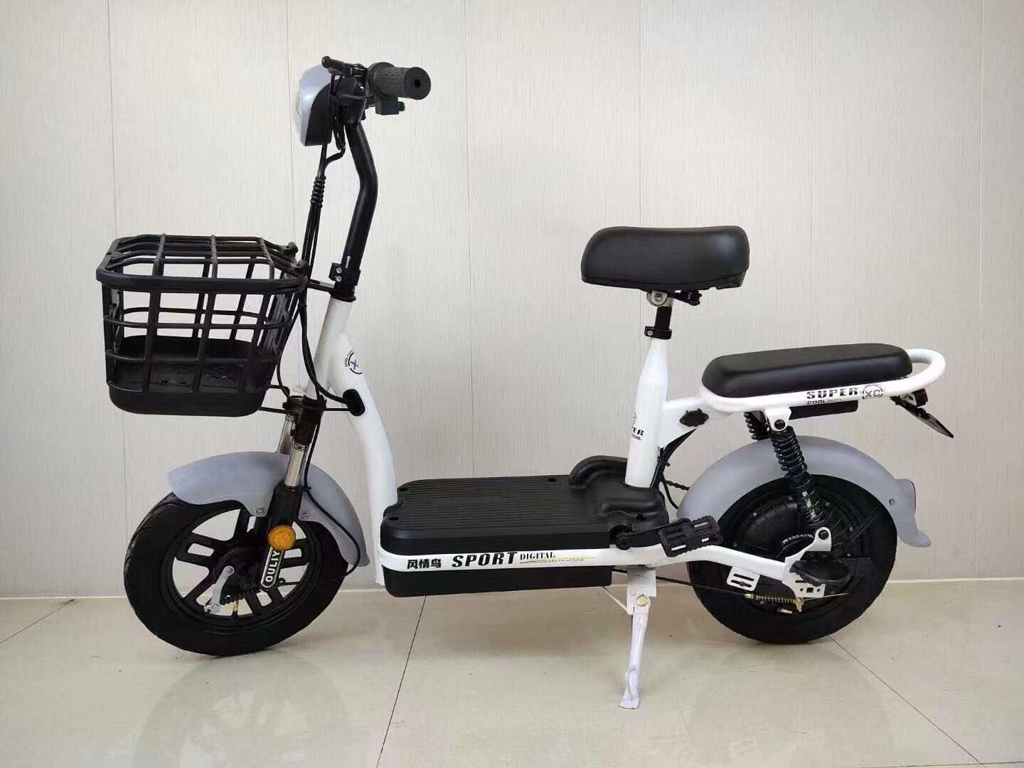 2023 simple, light and fashionable electric bicycles with double seat city e bikes for adult electric scooter