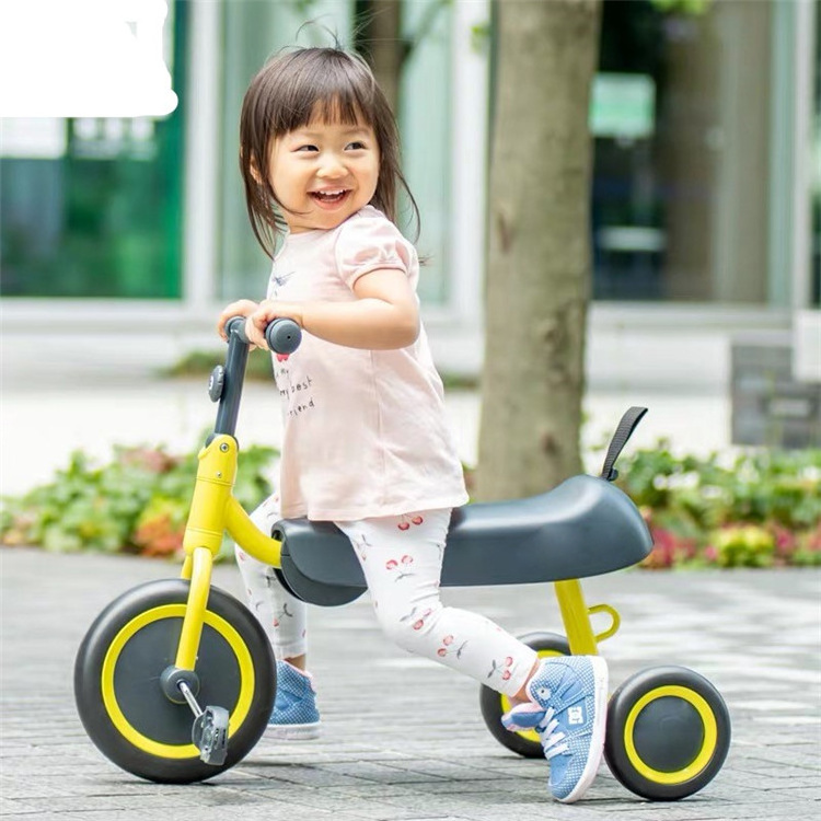 Good children manual ride on bike 3 wheel bike for baby BMW license colorful kids tricycle