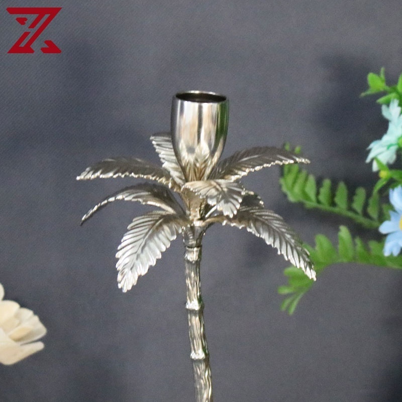 Factory hot sale silver metal palm leaf decoration candle holder unique stylish single candlestick holder