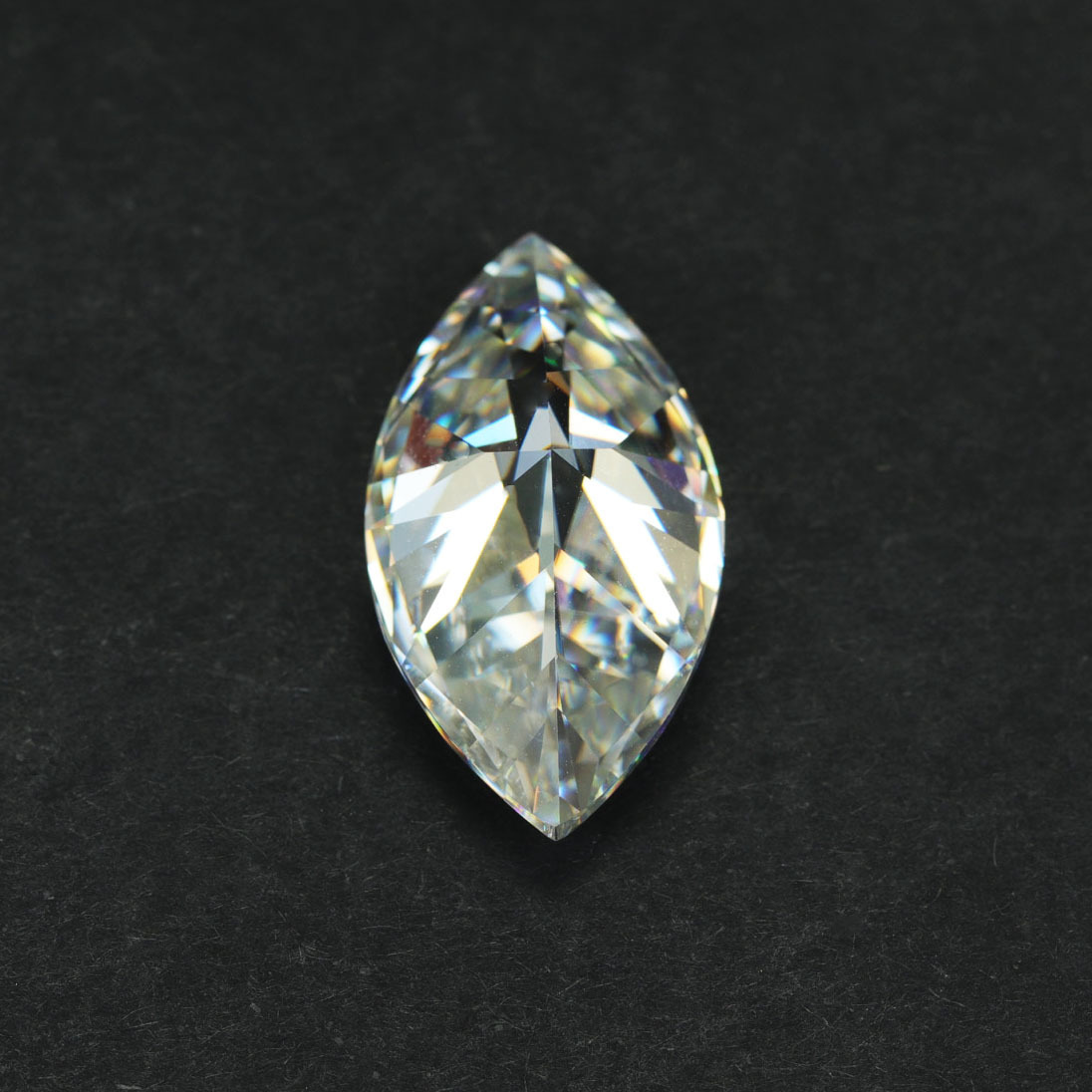 ZHUANGYEE Wholesale DEF Color Marquise Cut VVS Moissanite Loose Diamond GRA Certificate Diamond