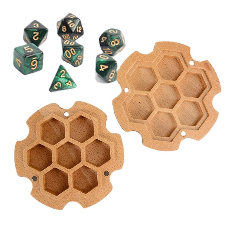 Custom Dnd RPG Beech Hexagonal Wooden Dice Tray Box Dice Storage Wood Case Travel Game Wooden Dice Box with Magnetic Lid