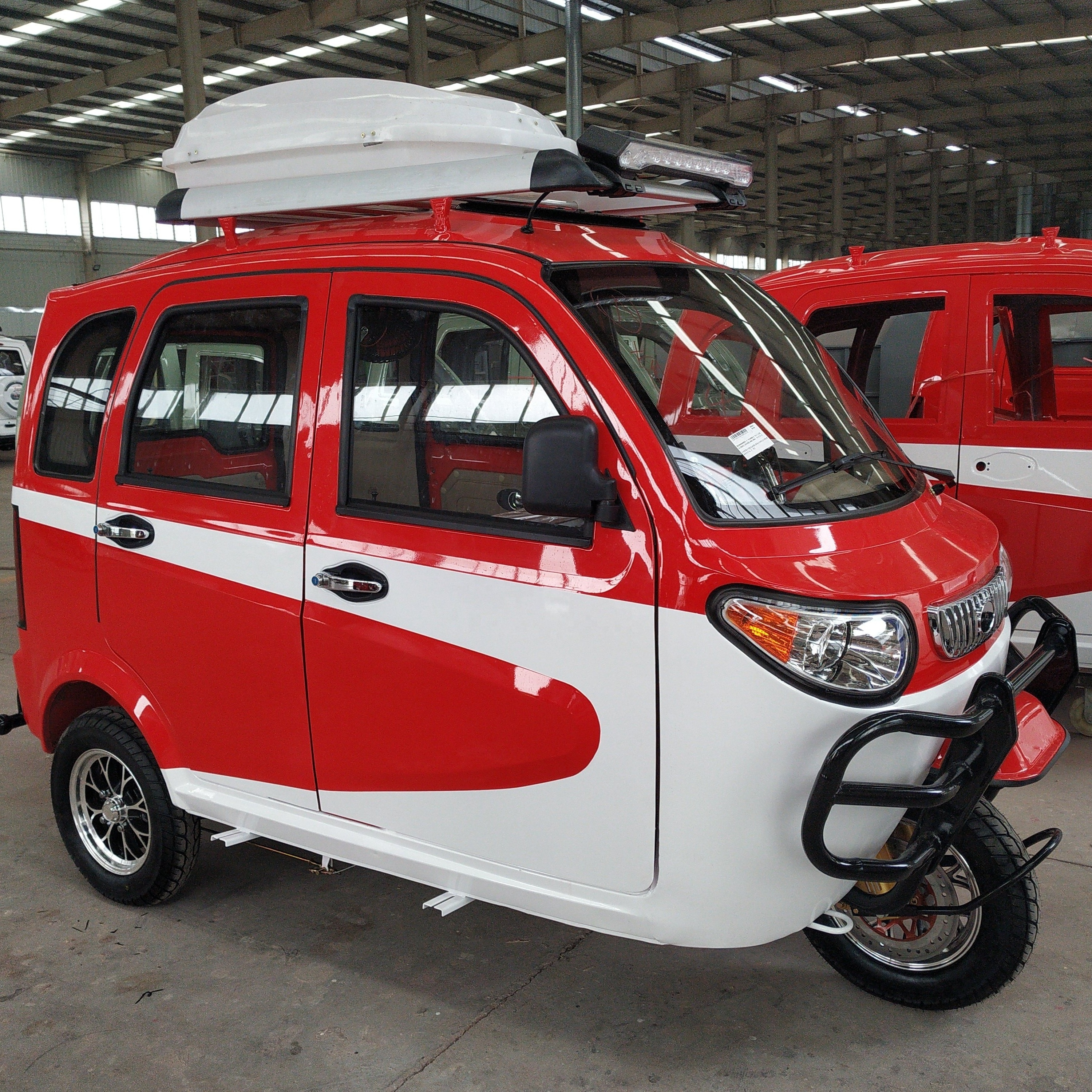 China  Manufacture Three Wheel Motorcycles Scooters Tuk Tuk Motor Taxi Motorized Tricycles