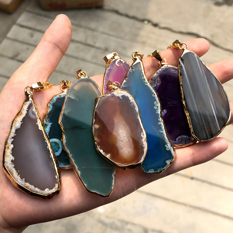 Wholesale New Fashion Gold Electroplated Rough Stone Slice Colorful Natural Agate Pendant Necklace