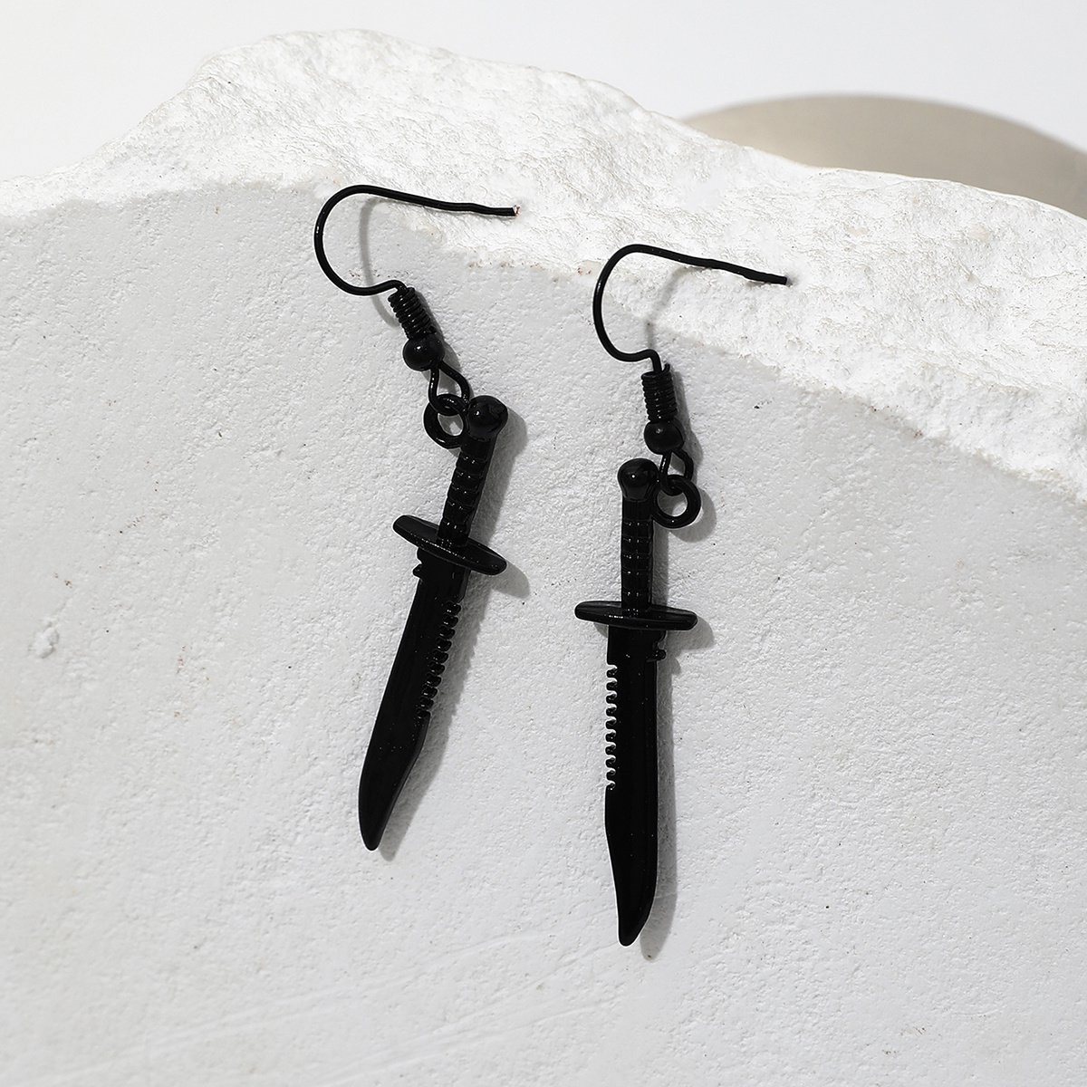 SinDlan Punk Style Antique Dagger Earrings Metal Sword Jewelry for Woman and Man