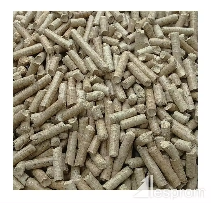 Chinese manufacturer Wooden pellets Quality Smokeless Biomass pellets Industrial boiler fuel