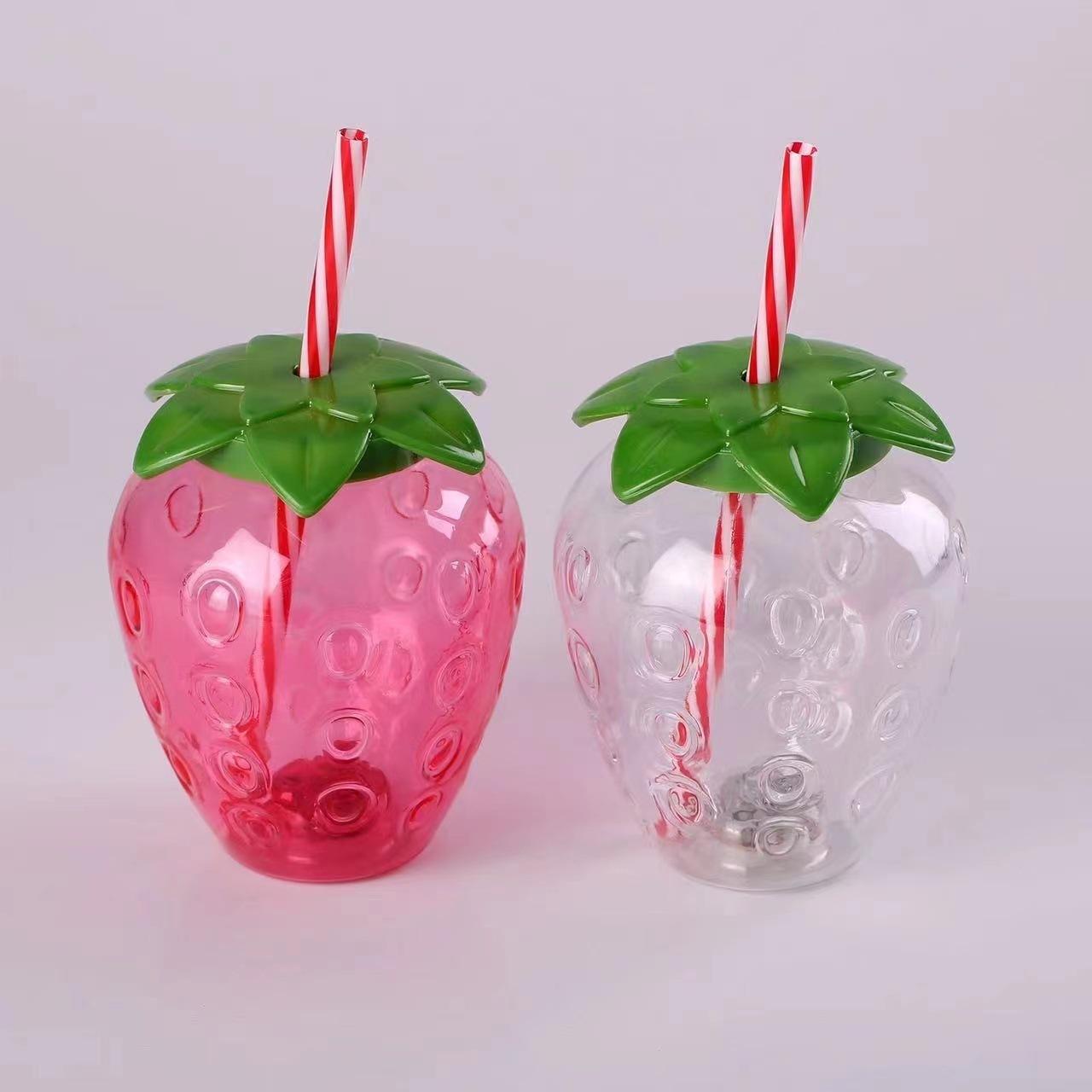 Plastic Mug Strawberry Bottle Plastic  Water bottle Fruit Drink Disposable Plastic Water Bottle With Straws Creative Led Light