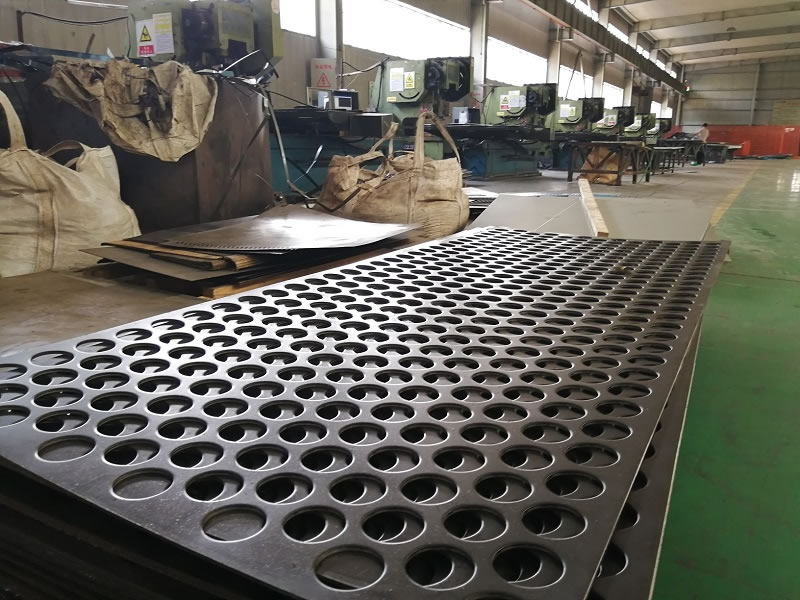 Anping Slotted Square Round Holes 6mm stainless steel perforated sheet Galvanized Metal Mesh Sheets aluminum perforated sheet