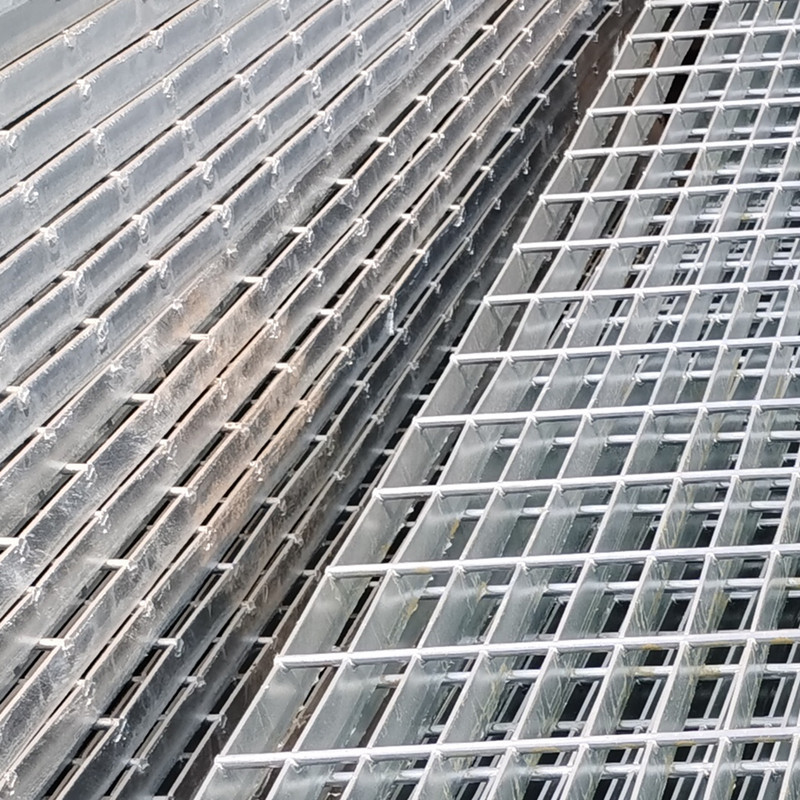 253/30/50mm Hot Dipped Galvanized Steel Grating/floor grating Metal Grid/Various Specification Grating Panels