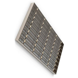 Customized park 30*4 mm hot dip galvanized steel grating special-shaped cut steel grating