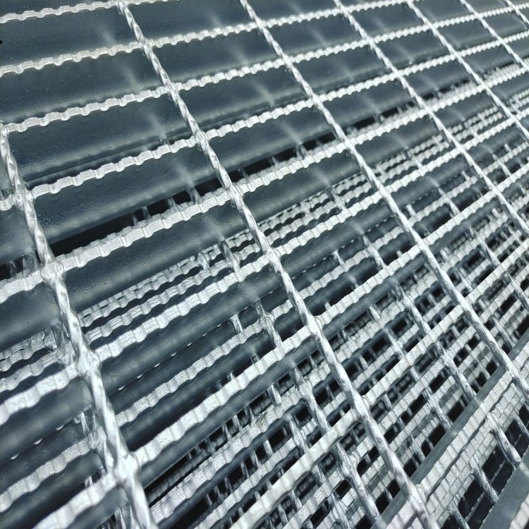 Hot-Dip Galvanized  Platform Grating 40 mm Flat Steel Grating serrated Pedals walkway grating