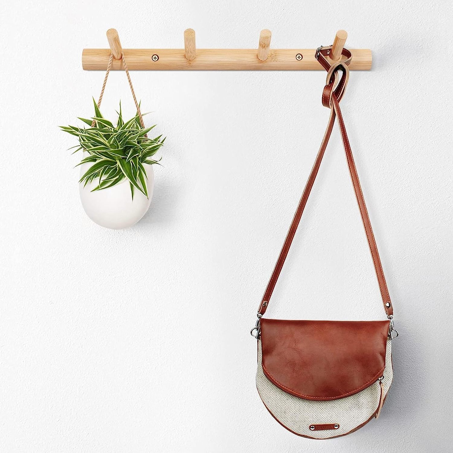 Modern Bamboo Entryway Coat Hooks with 4 Hanging Pegs (Natural)