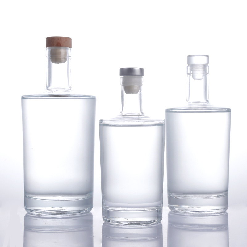 750ml Clear Round Glass Wine Whiskey Vodka Brandy Xo Glass Liquor Bottles