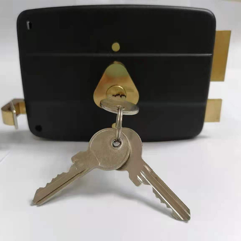 RIM LOCK AND KEY  540.10/12 BRASS HEAD WITH THREE PINS AND BRASS HOOK BOLT DOOR LOCKS