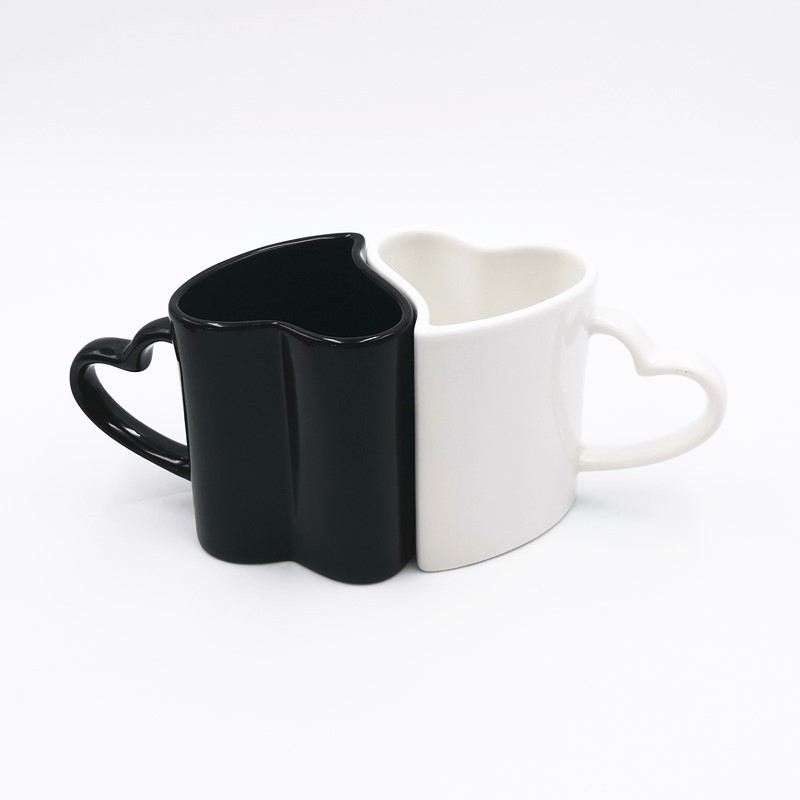 high quality  romantic heart-shape couple ceramic mugs for lovers on Valentine Day