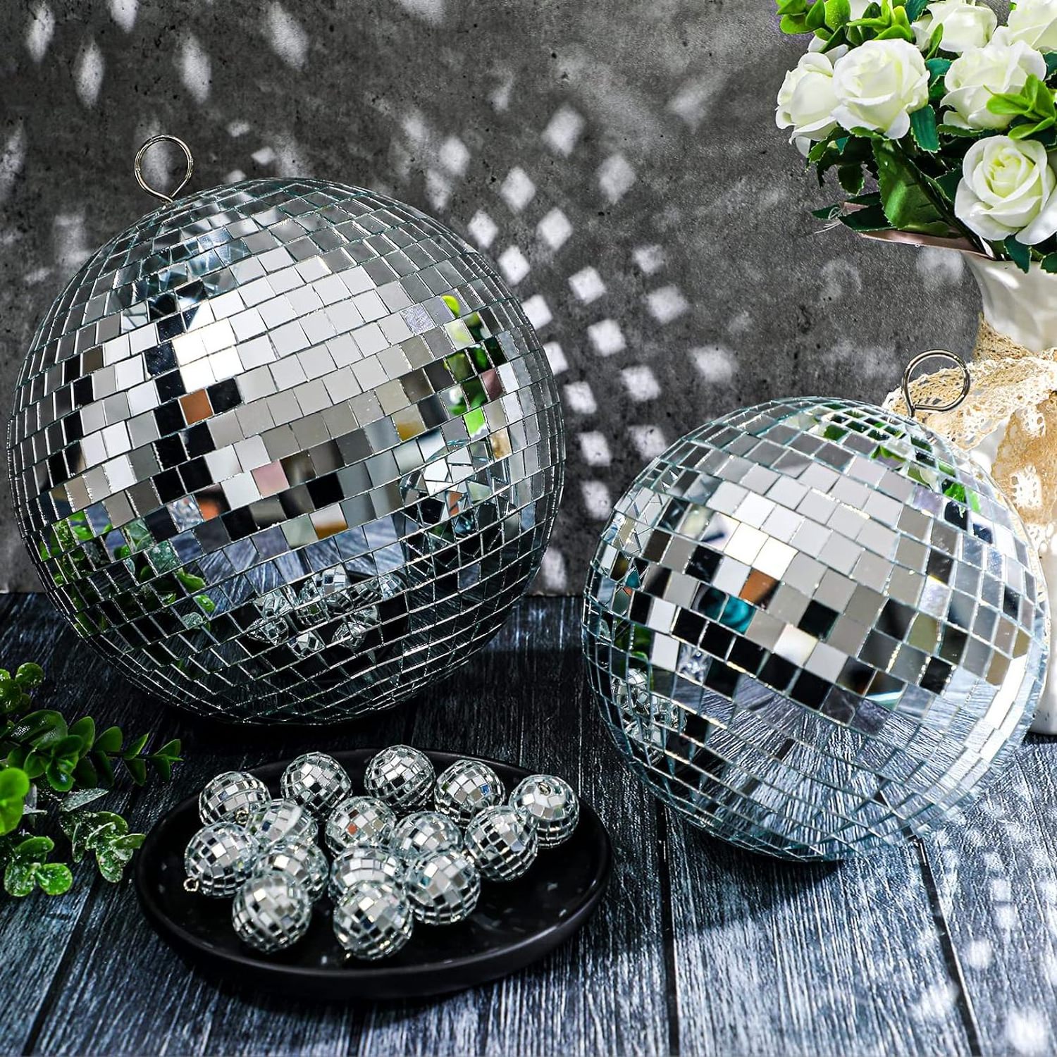 Wholesale 10cm 20cm 30cm 40cm 50cm 60cm 80cm 100cm silver black giant inflatable disco ball decor