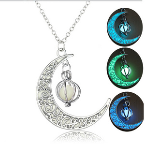 Wholesale Metal Moon Luminous Stone Gemstone Necklace Pendant Fashion Jewelry Accessories Halloween Gifts For Women Girls Men