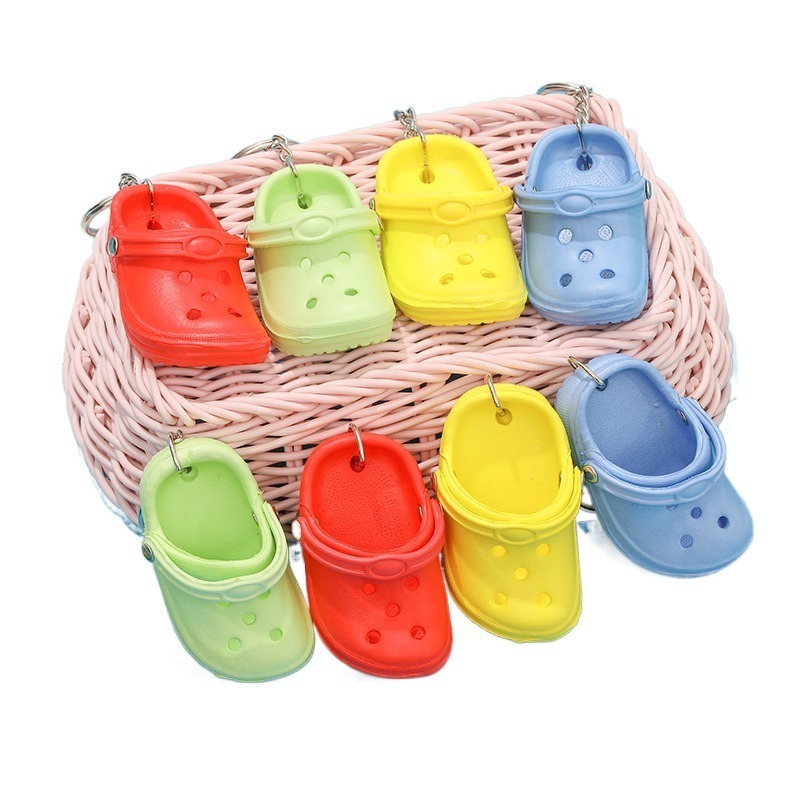 Wholesale of new mini slippers, perforated shoes, small shoe keychains