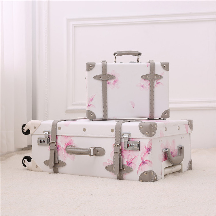 Japanese Popular Hot Sale Lady Pink Waterproof Pu Leather Trolley Luggage Sets With Little Handbag