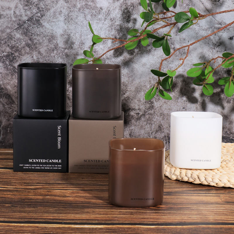 natural plant essential oil soybean wax square glass cup premium Luxury hand gifts smokeless cented candle