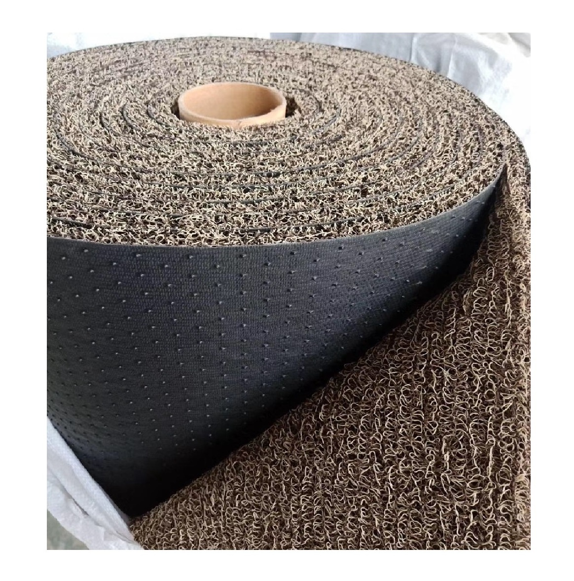 Waterproof comfortable and durable pvc coil car mat in roll noodles mat spaghetti roll mat  firm backing