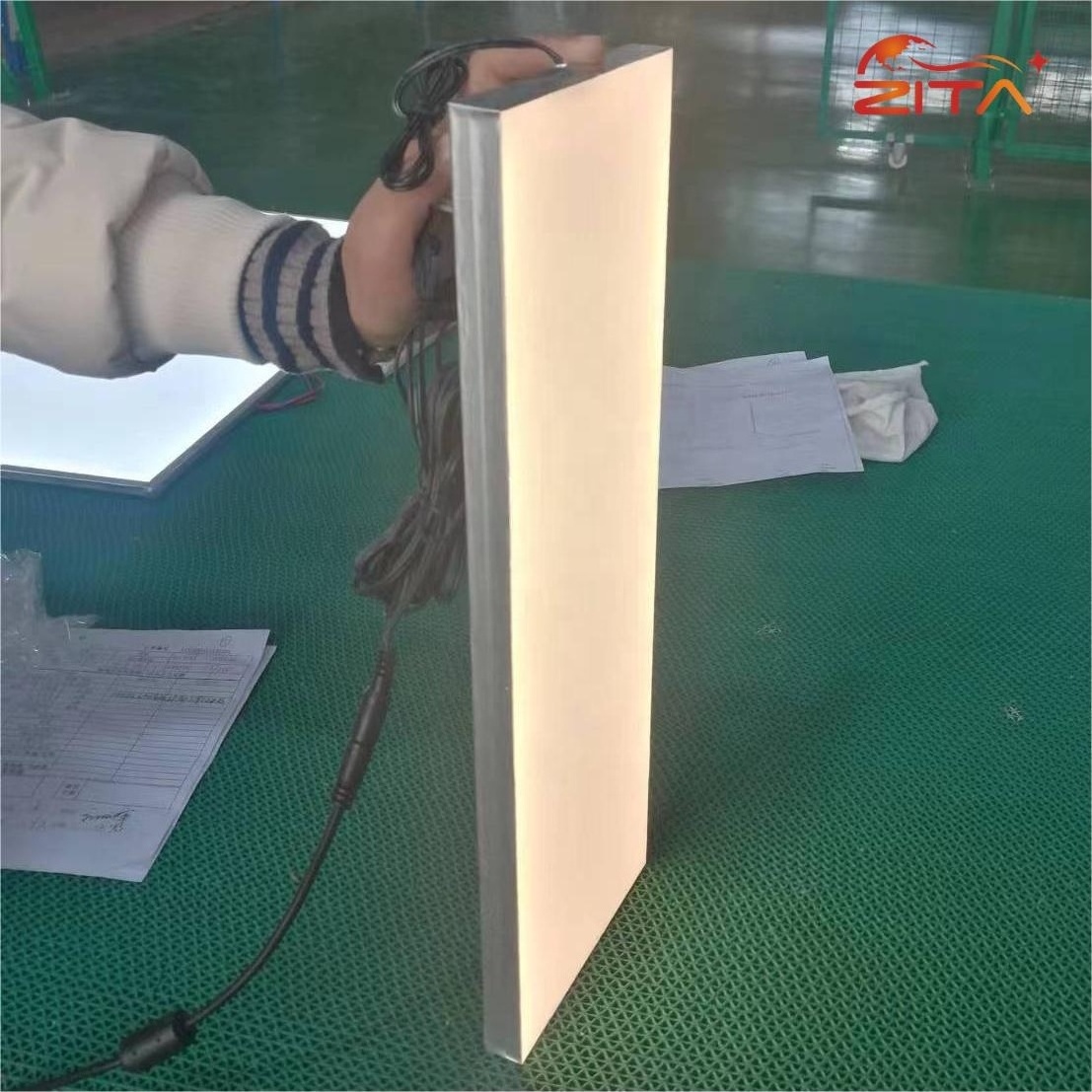 OEM manufacturing high lumen customized edge-lit LED light boards for frameless led flat panel