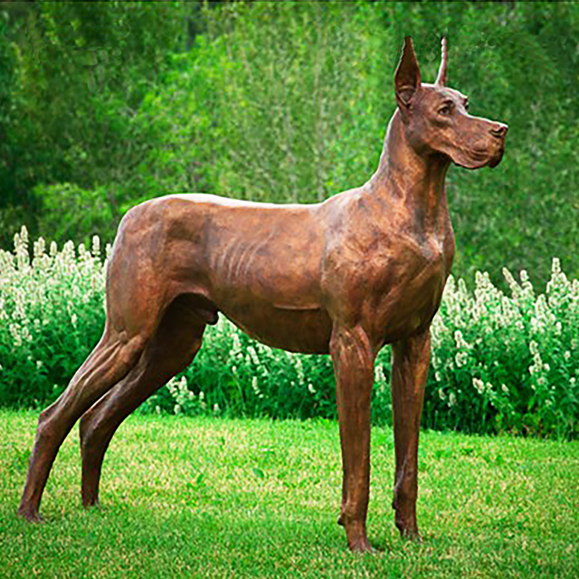 Hot Sale Garden Life Size Resin Animal Large Fiberglass Great Dane Dog Statue Chien Sculpture