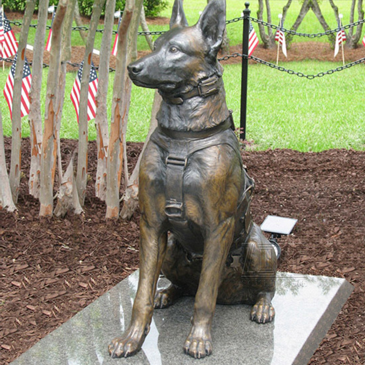 Western Style German Shepherd Dog Bronze Animal Dog Statue