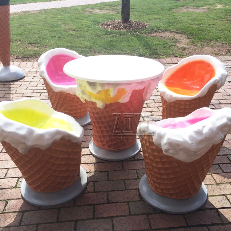 Outdoor resin fiberglass ice cream cone chair and table