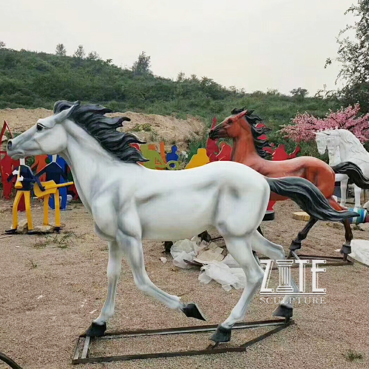 Factory life size resin animal sculpture fiberglass horse statue for sale